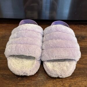 (8) UGG Lavender Slippers